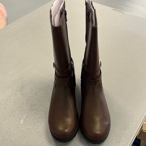 Kids Stride Rite Sr Ellarose Boot in Brown. NWT Size 5M